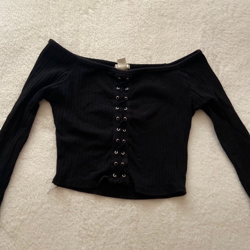 Black crop top